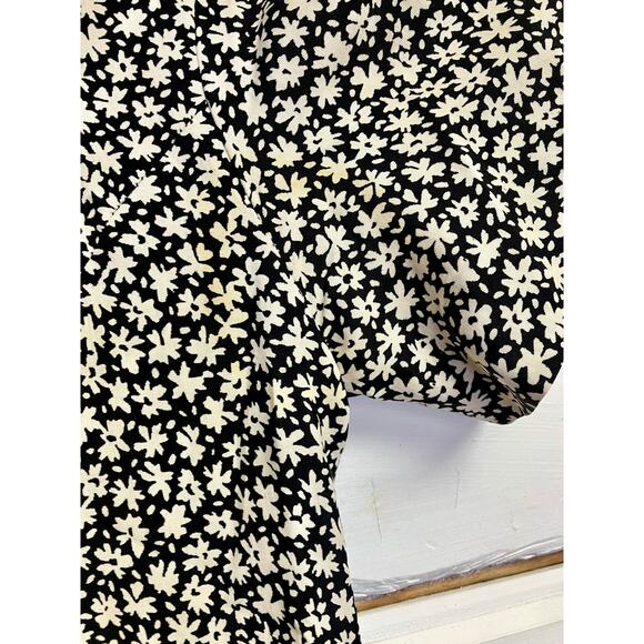 Donna Ricco New York Floral Jumpsuit Woman’s Size 4. - Picture 4 of 5